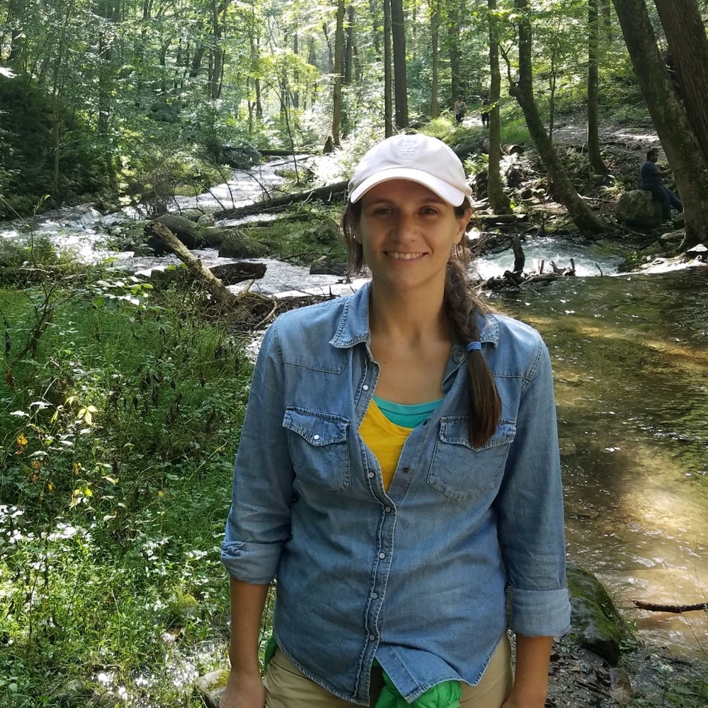 Meet your Posher, Liz